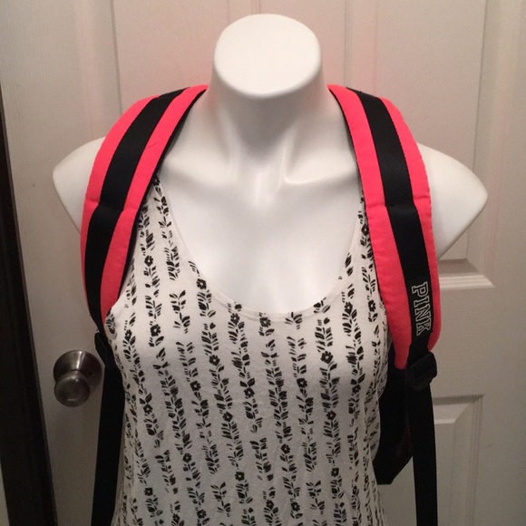 Pink backpack - Picture 3 of 5